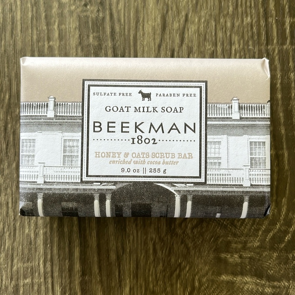 Honey & Oats Scrub Bar Beekman 1802 Goat Soap